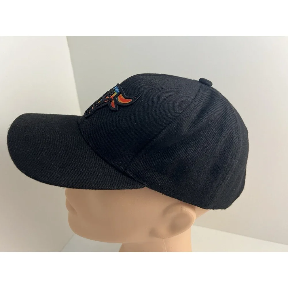 Mitchell & Ness Bulls Cap Hat Nostalgia Co. Philadelphia PA Black Multi-Color